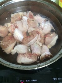家常菜土豆炖鸡块做法图解2)