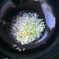 好吃的芝香糖醋排骨做法图解6)