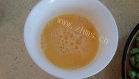 家常菜青椒炒鸡蛋做法图解1)