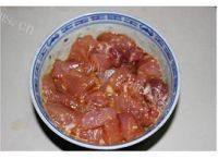 「家常菜」香煎杏鲍菇肉粒做法图解3)