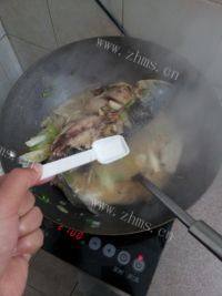 味道不错的红烧鱼做法图解8)