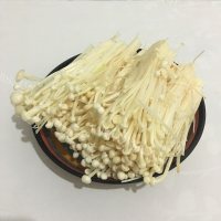 妈妈做的凉拌金针菇做法图解1)