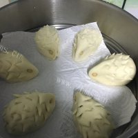 自制小刺猬豆沙包做法图解7)