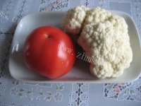 家常菜西红柿炒菜花做法图解1)