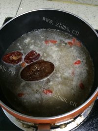 美味的红糖米酒煮蛋做法图解7)
