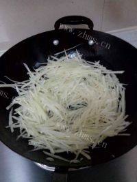 家常菜炒土豆丝做法图解5)