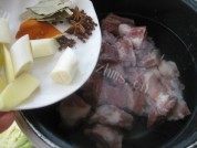 家常排骨做法图解4)