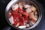 家常菜腐乳烧肉做法图解12)