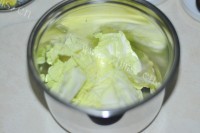自制三鲜蛋饺煲做法图解3)