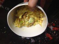 食欲满满的炒三鲜做法图解6)