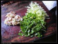 最爱的荷兰豆炒腊肉做法图解3)