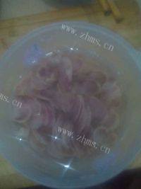 家常菜荷兰豆炒香肠做法图解3)