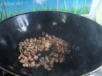 家常牛肉炒韭菜做法图解5)