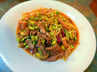 家常菜豆芽炒肉