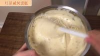 自制红茶戚风蛋糕做法图解2)