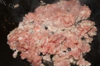 美味的肉酱意大利面做法图解4)