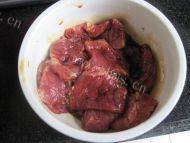 家常菜胡萝卜炖牛肉做法图解1)