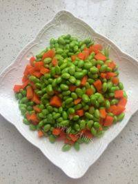 家常菜凉拌毛豆做法图解3)