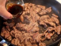 美味的黑椒牛柳做法图解7)