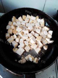 家常肉沫豆腐做法图解3)