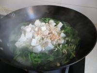 常吃不腻的小白菜炖豆腐做法图解5)