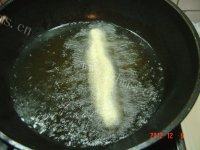 自制健康油条做法图解9)