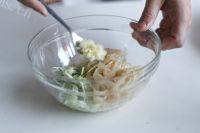 家常菜凉拌海蜇皮做法图解3)