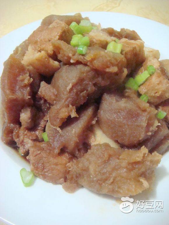 五花肉焖柚子皮