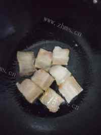 满口清香的蒜苔炒腊肉做法图解1)