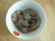 家常菜虾蓉蒸豆腐做法图解2)