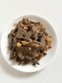 清淡的泡椒猪肝做法图解7)