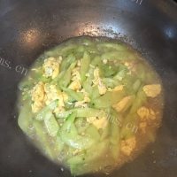 珍馐美味的黄瓜炒鸡蛋做法图解7)