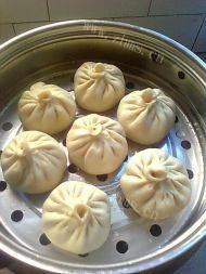 自己做的胡萝卜肉包做法图解14)