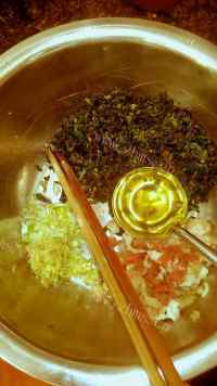 美味的荠菜猪肉饺子做法图解3)