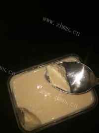 美味的酸奶果冻做法图解4)