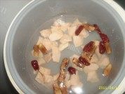 美味的红枣地瓜粥做法图解3)