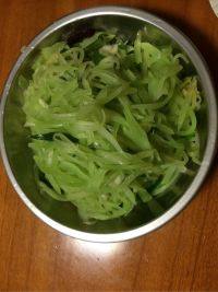 家常菜清炒莴笋丝