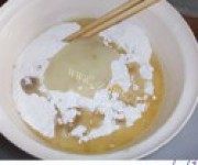自制鸭油千层酥月饼做法图解1)