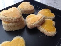色泽不错的椰蓉酥饼