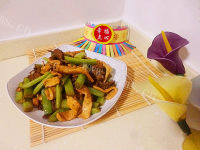 家常菜四季豆炒肉片