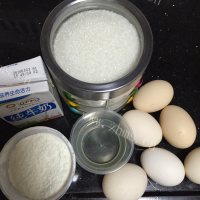 美味的蔓越莓蛋糕做法图解1)