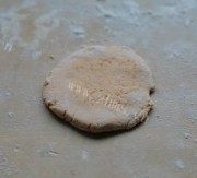 豆沙南瓜饼做法图解3)