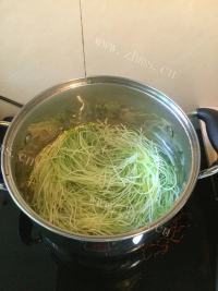 食欲满满的茄酱意粉做法图解4)