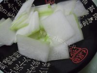 好吃的猪肉粉皮炖冬瓜木耳做法图解4)