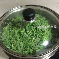 简单的蒸荠菜做法图解4)