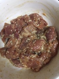 美味的牙签肉做法图解3)