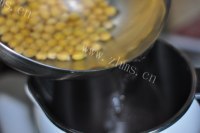 好喝的鹰嘴豆花生豆浆做法图解8)