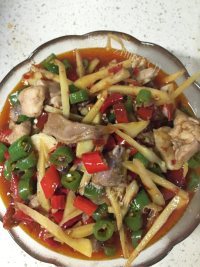 美味的鲜锅兔