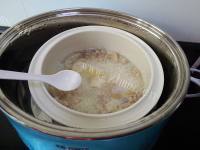 美味的鱼鳔瘦肉粥做法图解14)