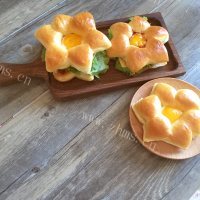 美味的太阳花汉堡做法图解28)